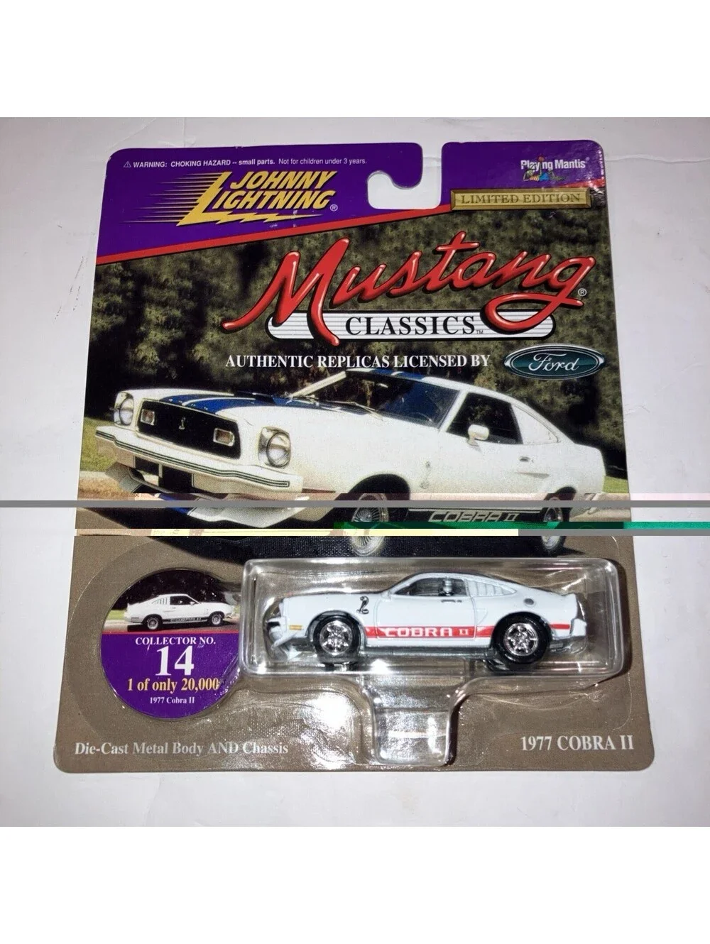 Johnny Lightning Mustang Classics #14 1977 Cobra II Vintage 1997 NEW